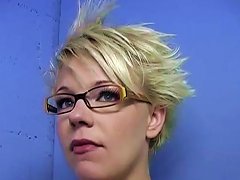 Short Haired Blonde Chick Really Knows How To Deep Throat Porn Videos